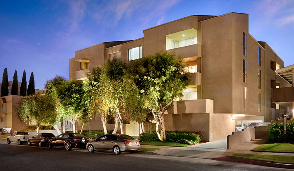 Barrington Kiowa Apartments exterior