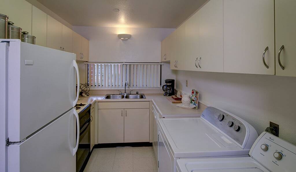 Kitchen and washer and dryer