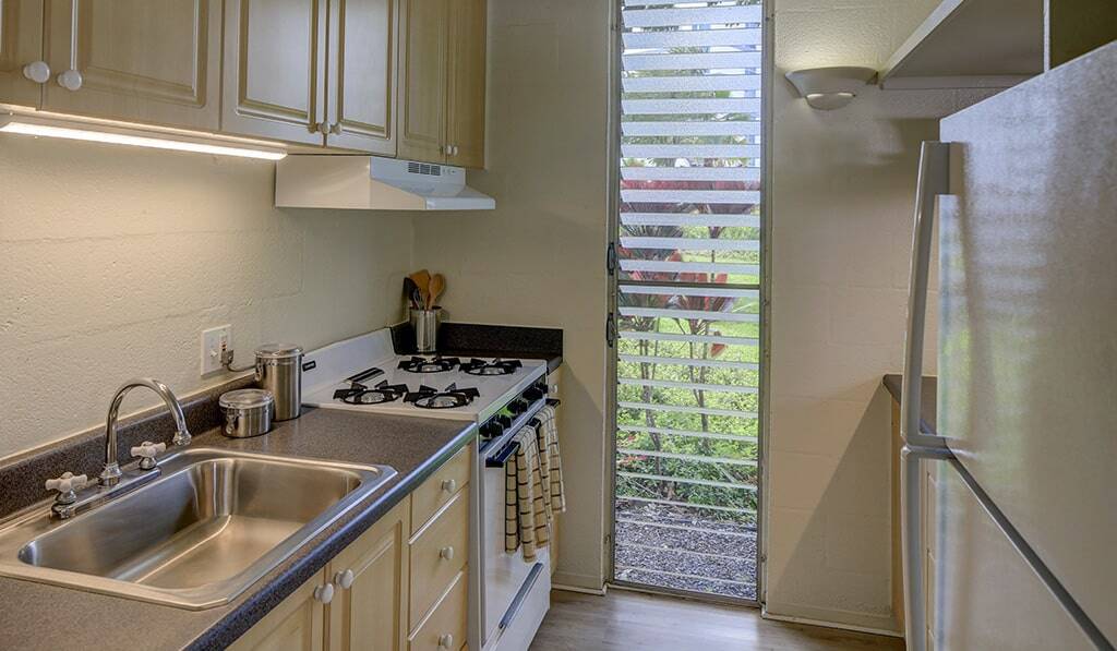 Kitchen at Moanaluah Hillside Apartments