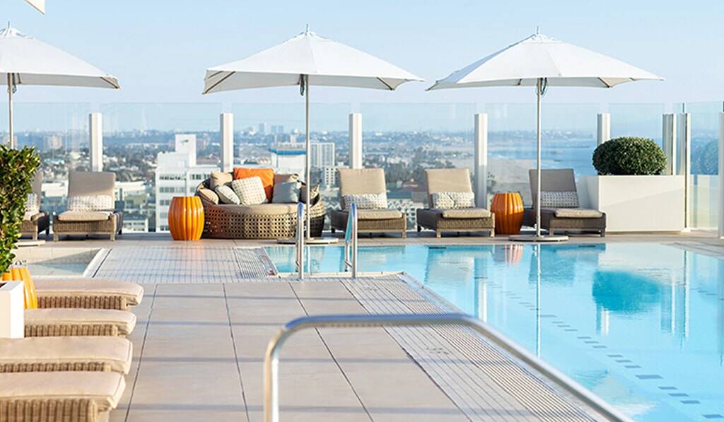 Rooftop pool