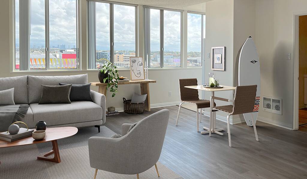 Furnished apartment with city view