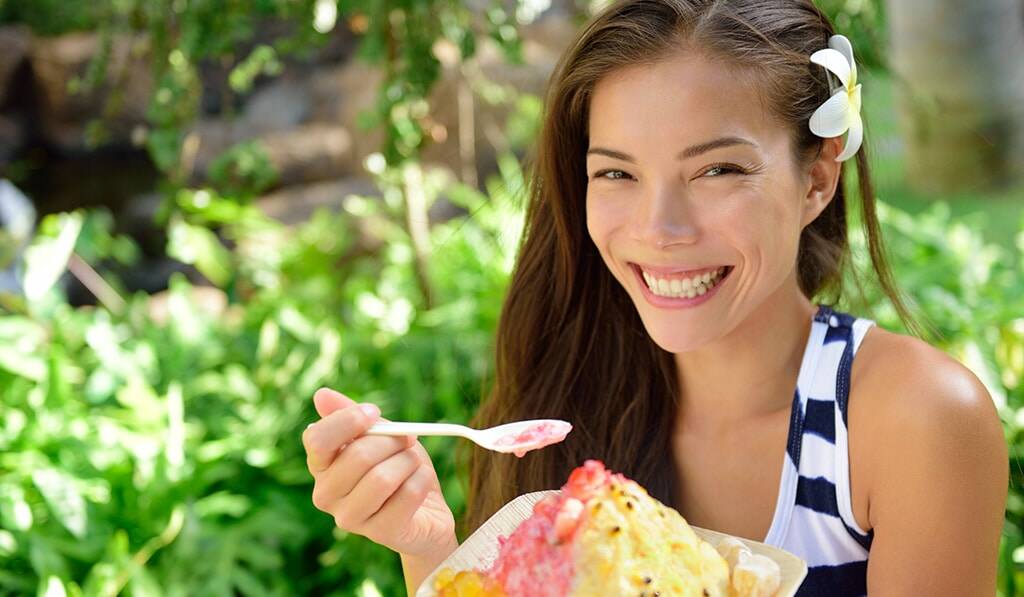 Attractive asian woman shaved ice
