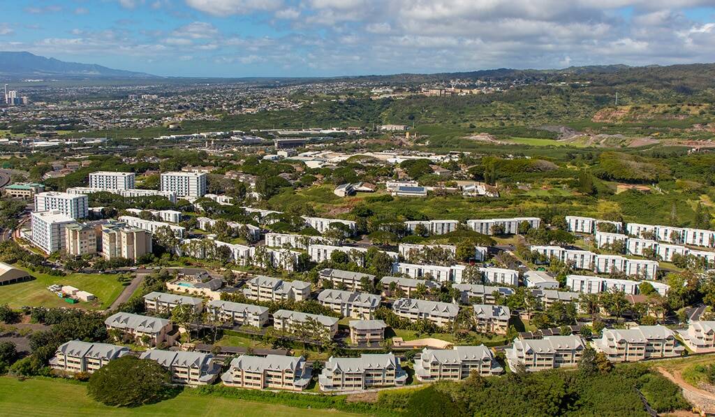 Moanalua Hillside Apartments aerial shot