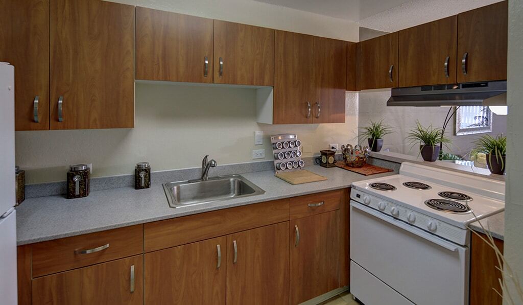 Waena kitchen